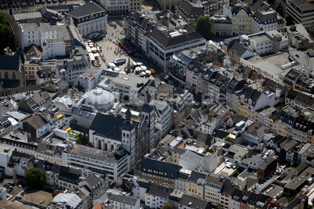 Luftaufnahme Bonn - Kathedrale Namen-Jesu-Kirche im Ortsteil Zentrum in Bonn im Bundesland Nordrhein-Westfalen, Deutschland