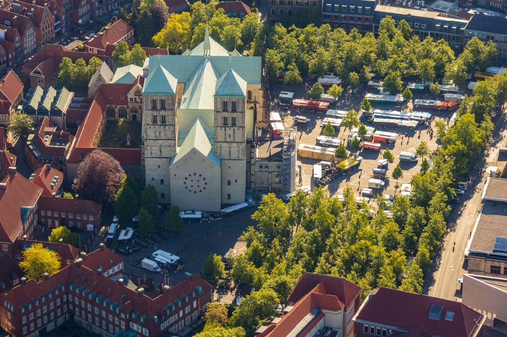 Luftaufnahme Münster - Kathedrale St.-Paulus-Dom in Münster im Bundesland Nordrhein-Westfalen