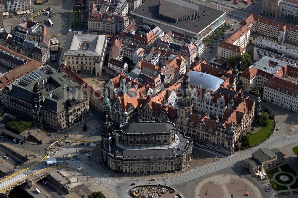 Luftaufnahme Dresden - Kathedrale Sanctissimae Trinitatis in Dresden im Bundesland Sachsen