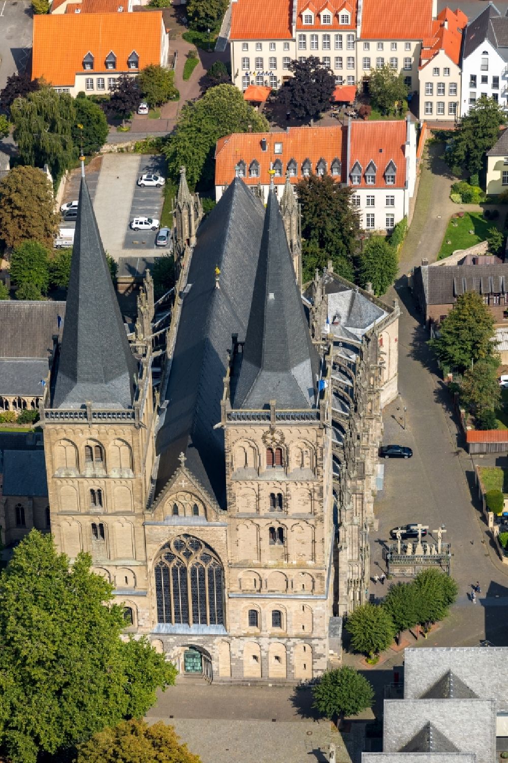Luftbild Xanten - Kathedrale Sankt Viktor in Xanten im Bundesland Nordrhein-Westfalen, Deutschland