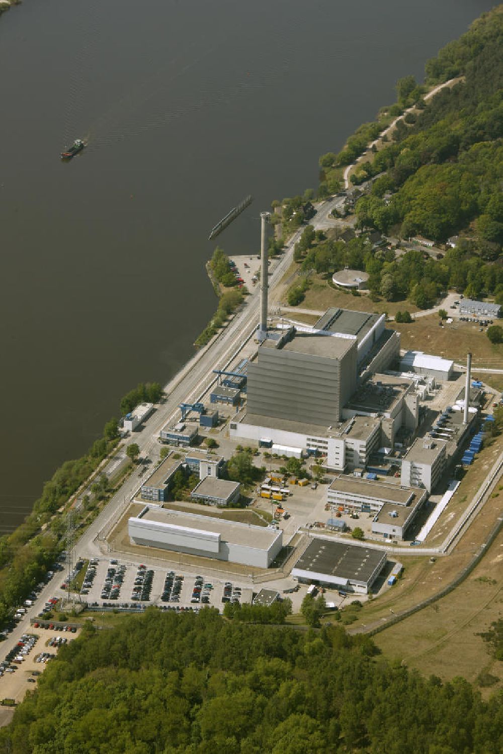 KRÜMMEL / GEESTHACHT von oben - Kernkraftwerk Krümmel / Geesthacht in Schleswig-Holstein