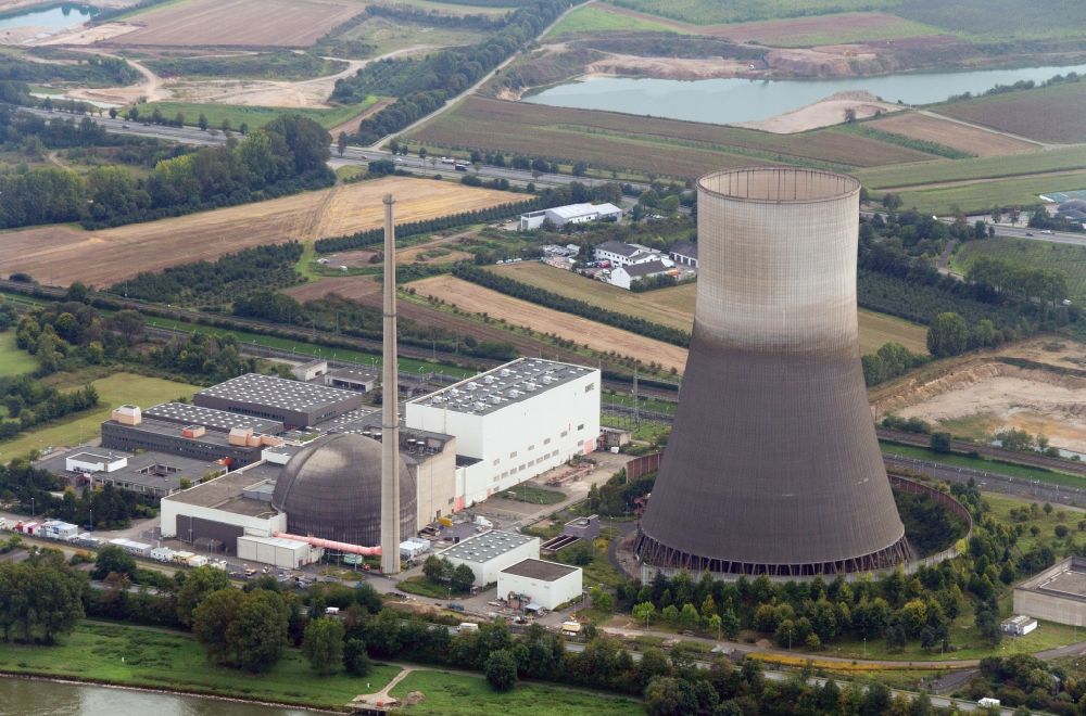 Mülheim-Kärlich aus der Vogelperspektive: Kernkraftwerk in Mülheim-Kärlich im Bundesland Rheinland-Pfalz