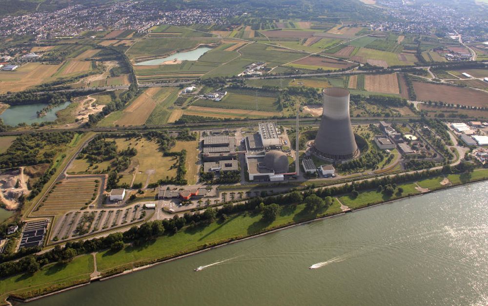 Mülheim-Kärlich aus der Vogelperspektive: Kernkraftwerk Mülheim-Kärlich / Rheinland-Pfalz