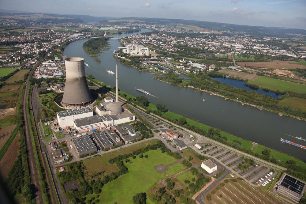 Mülheim-Kärlich von oben - Kernkraftwerk am Rhein bei Mülheim-Kärlich