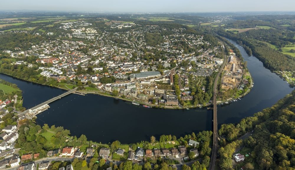 Essen aus der Vogelperspektive: Kettwiger See im Ortsteil Kettwig in Essen im Bundesland Nordrhein-Westfalen