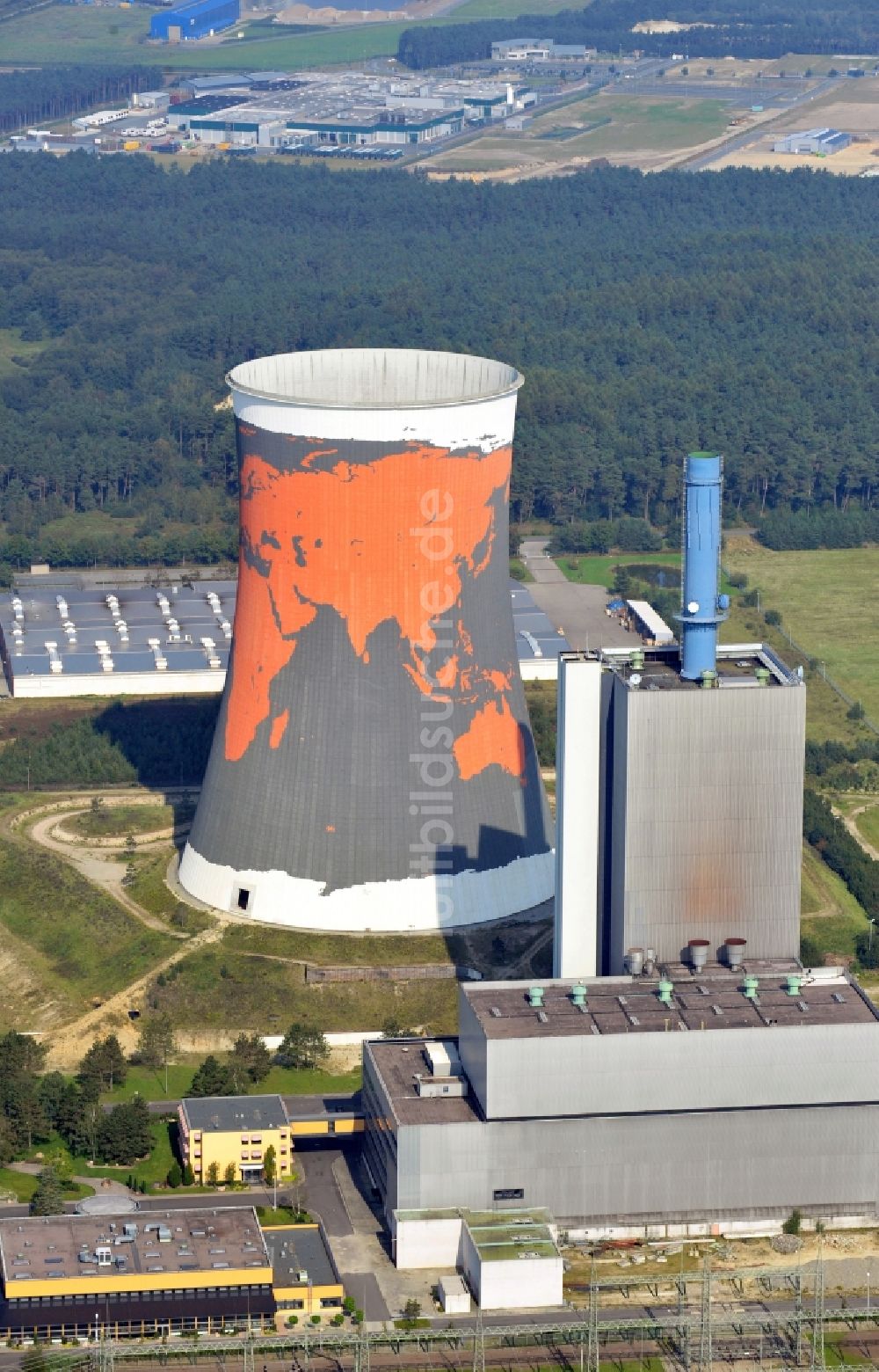 Luftaufnahme Meppen - Kühlturm auf dem Gelände des ehemaligen Kraftwerk Meppen-Hüntel in Niedersachsen