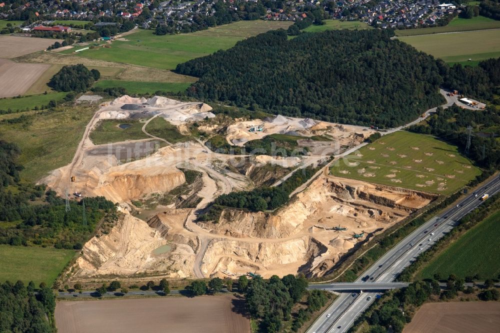 Buchholz in der Nordheide von oben - Kies- Tagebau RBS Sand- und Kiesbetrieb GmbH & Co. KG in Buchholz in der Nordheide im Bundesland Niedersachsen, Deutschland