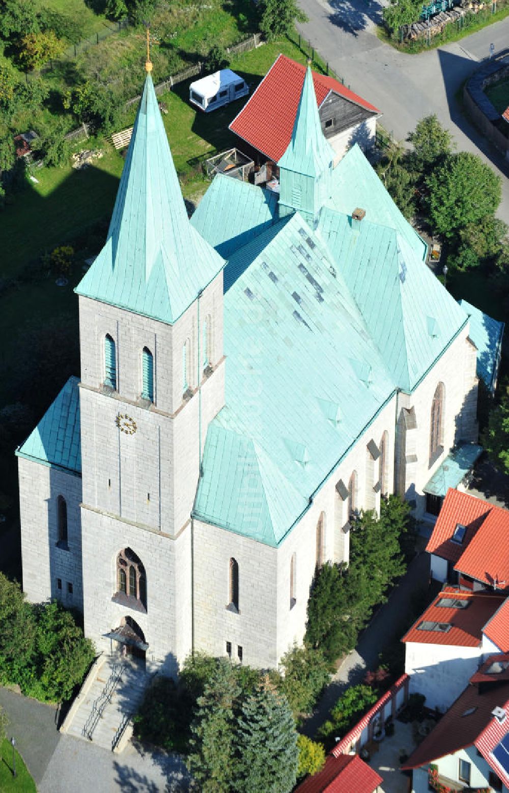 Luftaufnahme Effelder - Kirche St. Alban in Effelder in Thüringen