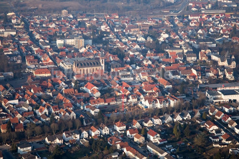 Luftbild Dieburg - Kirche im Altstadt- Zentrum in Dieburg im Bundesland Hessen