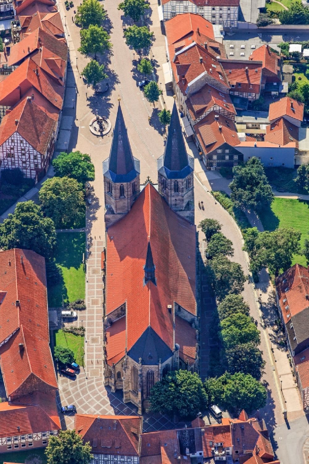 Luftaufnahme Duderstadt - Kirche St. Cyriakus in Duderstadt im Bundesland Niedersachsen