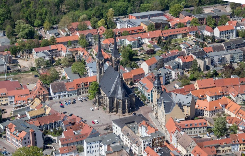 Köthen (Anhalt) aus der Vogelperspektive: Kirche St-Jakob in Köthen im Bundesland Sachsen-Anhalt
