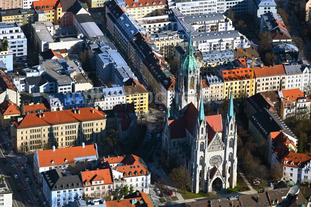München aus der Vogelperspektive: Kirche St. Paul am St.-Pauls-Platz in München im Bundesland Bayern, Deutschland