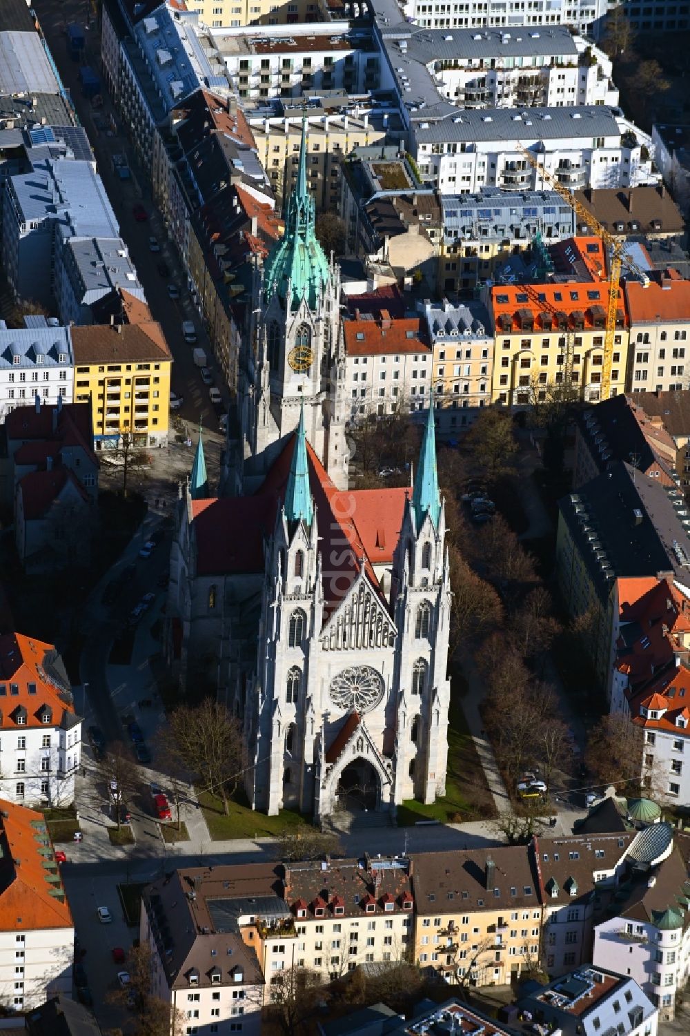 Luftaufnahme München - Kirche St. Paul am St.-Pauls-Platz in München im Bundesland Bayern, Deutschland