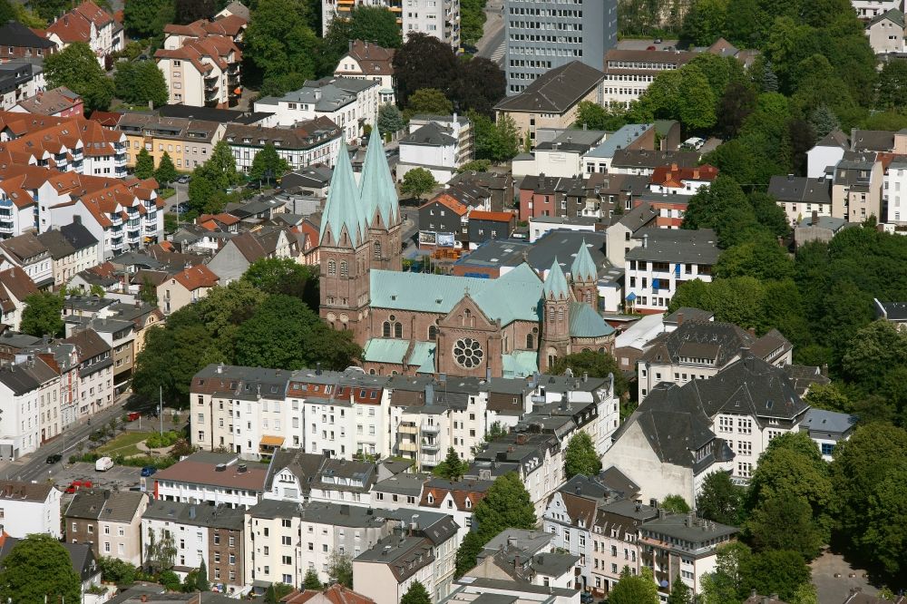 Luftaufnahme Iserlohn - Kirche Sankt Aloysius in Iserlohn im Bundesland Nordrhein-Westfalen