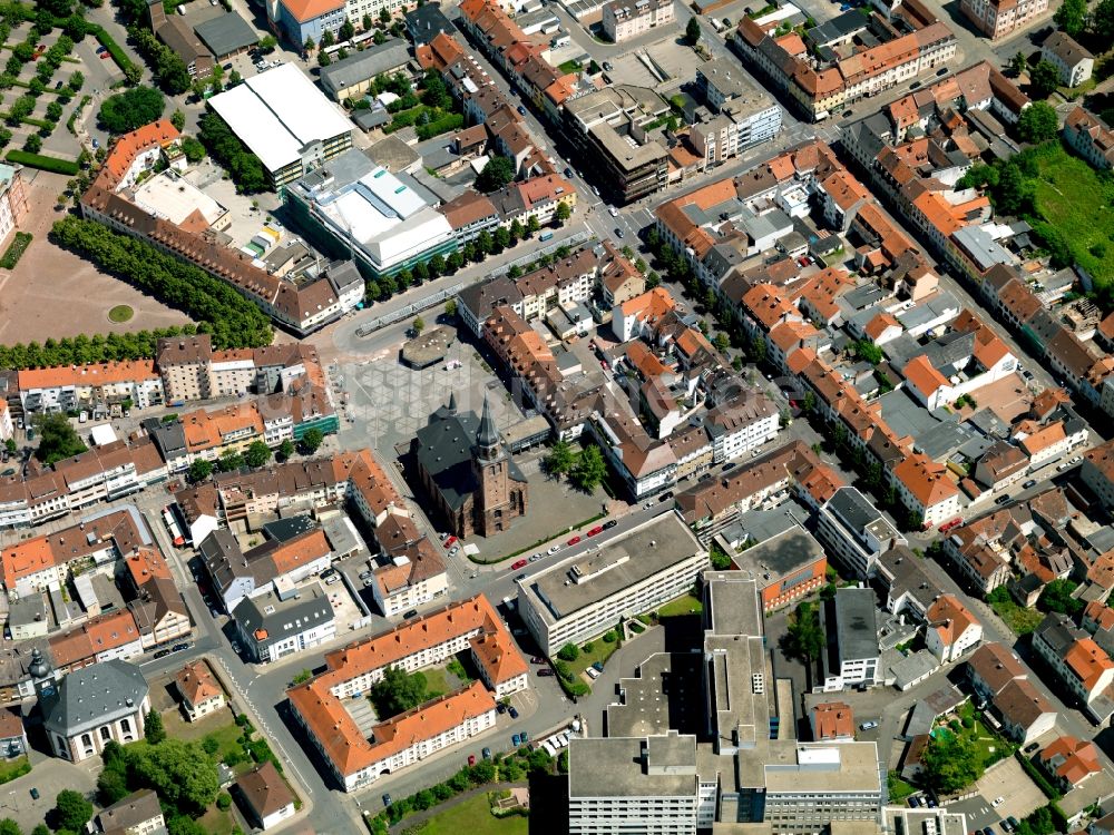 Luftbild Zweibrücken - Kirchengebäude Alexanderskirche in Zweibrücken im Bundesland Rheinland-Pfalz, Deutschland