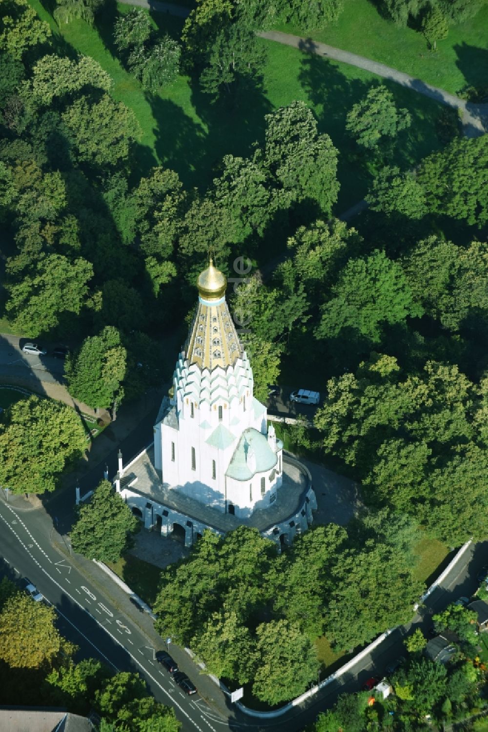 Luftbild Leipzig - Kirchengebäude der St.-Alexi- Gedächtniskirche zur Russischen Ehre in Leipzig