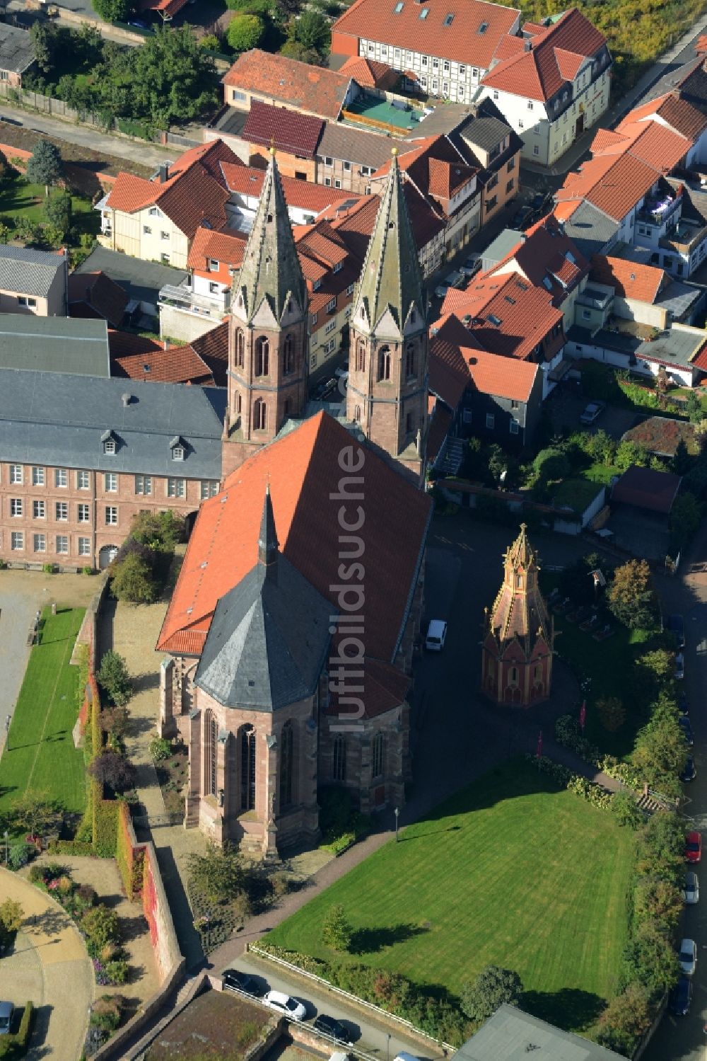 Heilbad Heiligenstadt von oben - Kirchengebäude am Altstädter Kirchplatz in Heilbad Heiligenstadt im Bundesland Thüringen