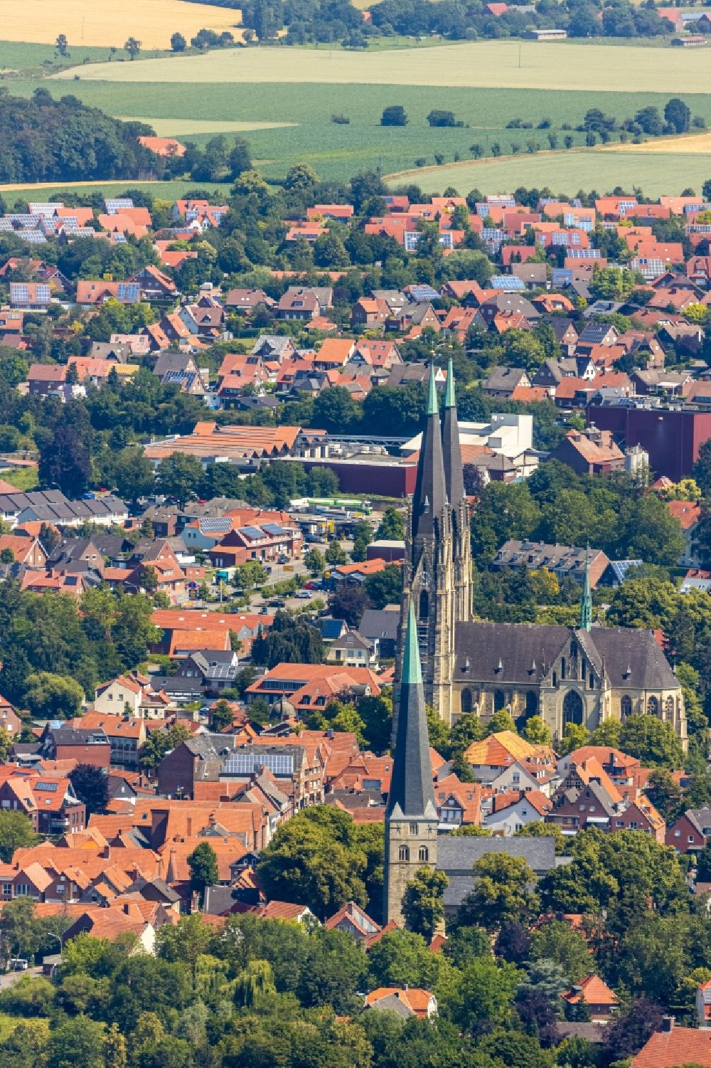 Billerbeck aus der Vogelperspektive: Kirchengebäude des Domes in der Altstadt in Billerbeck im Bundesland Nordrhein-Westfalen, Deutschland