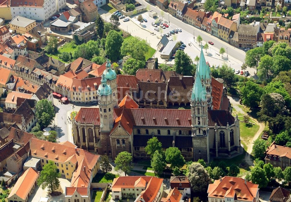 Naumburg (Saale) von oben - Kirchengebäude des Domes in der Altstadt in Naumburg (Saale) im Bundesland Sachsen-Anhalt, Deutschland