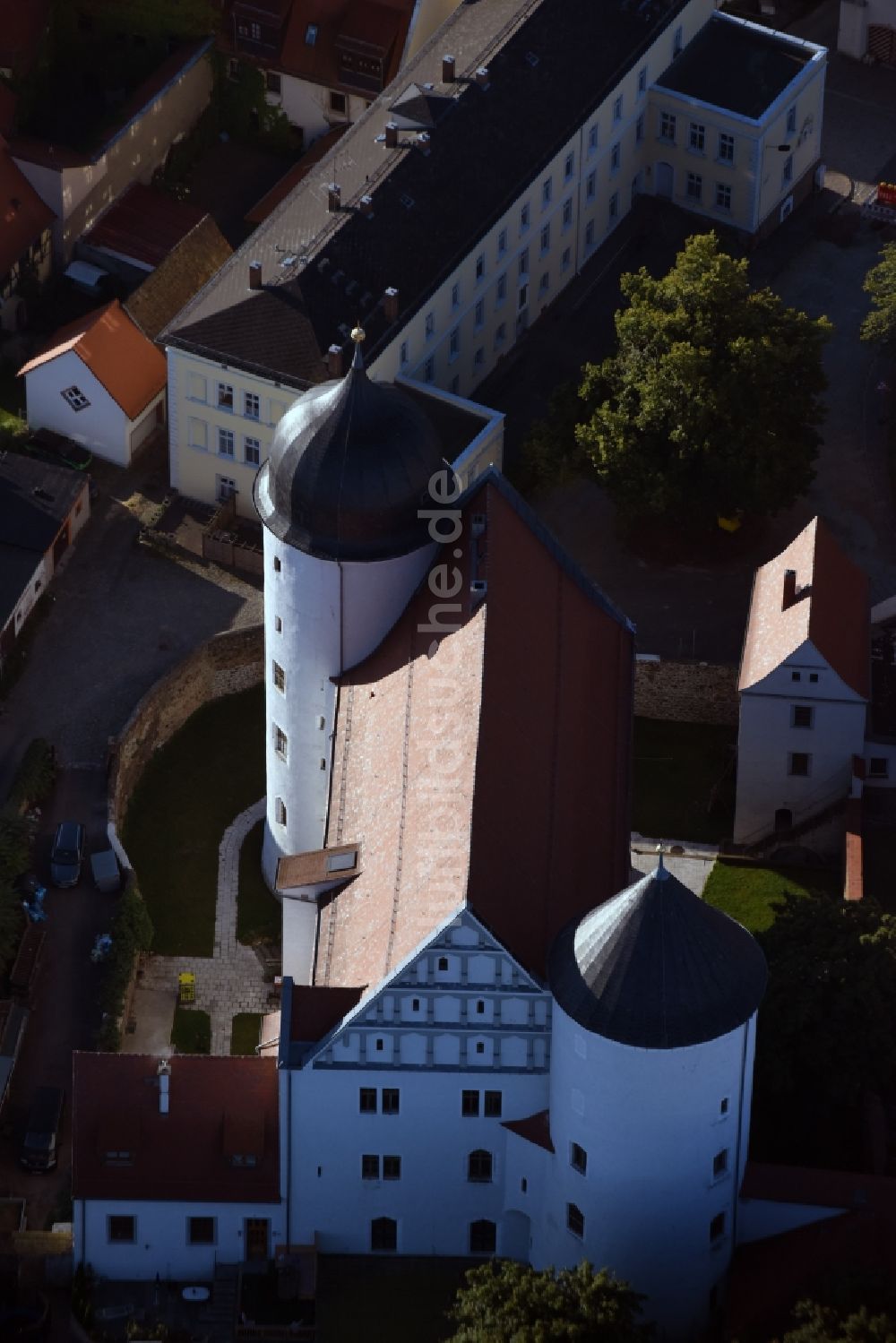 Wurzen von oben - Kirchengebäude am Domplatz in Wurzen im Bundesland Sachsen