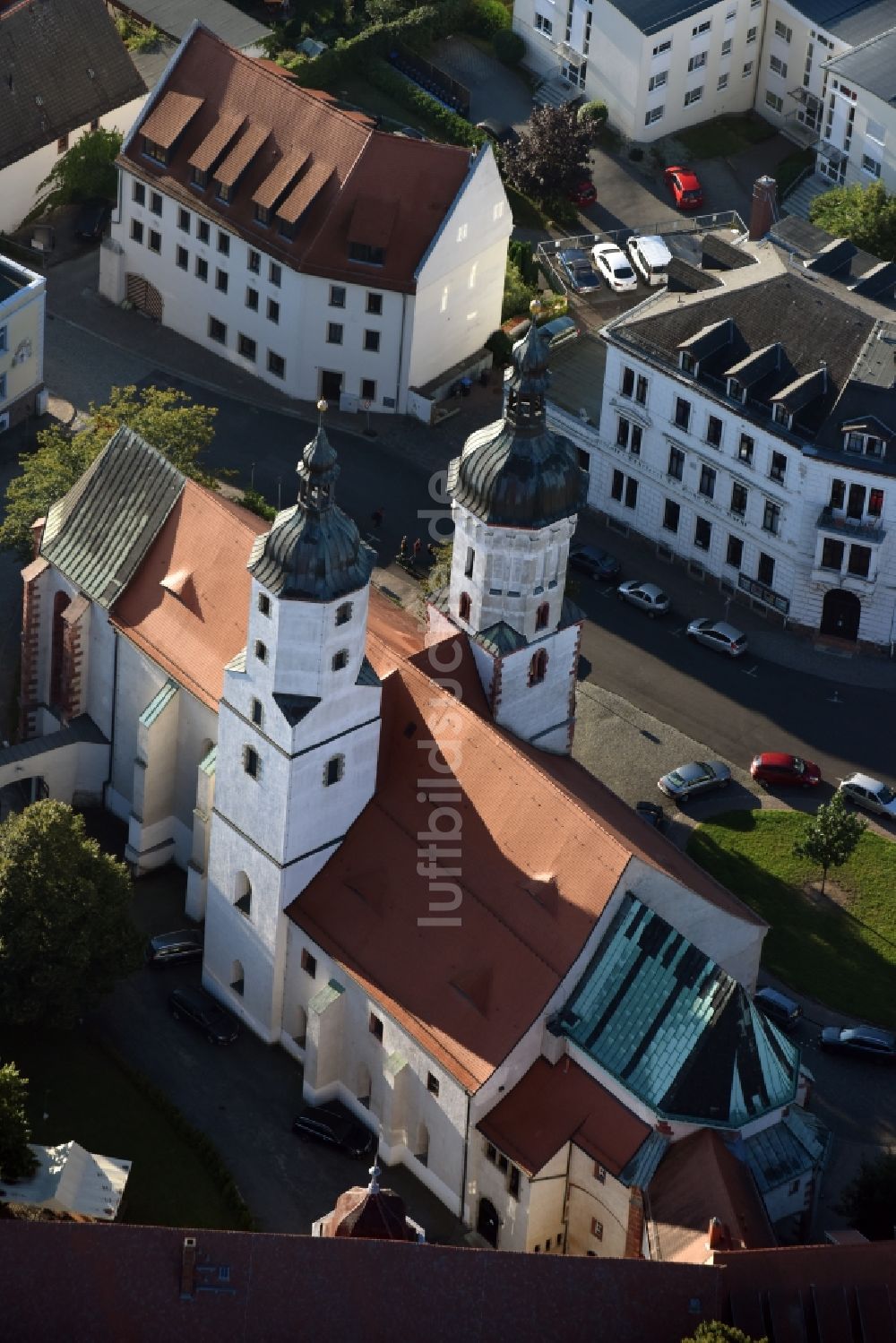 Wurzen aus der Vogelperspektive: Kirchengebäude am Domplatz in Wurzen im Bundesland Sachsen