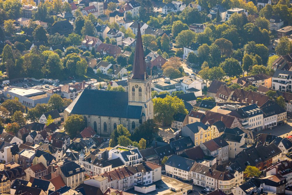 Luftbild Unna - Kirchengebäude Evangelische Stadtkirche in Unna im Bundesland Nordrhein-Westfalen, Deutschland