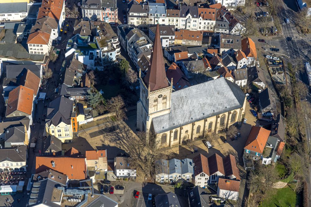 Luftbild Unna - Kirchengebäude Evangelische Stadtkirche in Unna im Bundesland Nordrhein-Westfalen, Deutschland