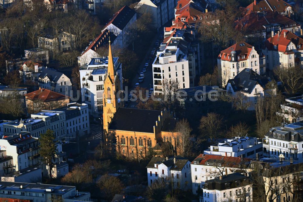 Leipzig aus der Vogelperspektive: Kirchengebäude Friedenskirche in Leipzig im Bundesland Sachsen, Deutschland