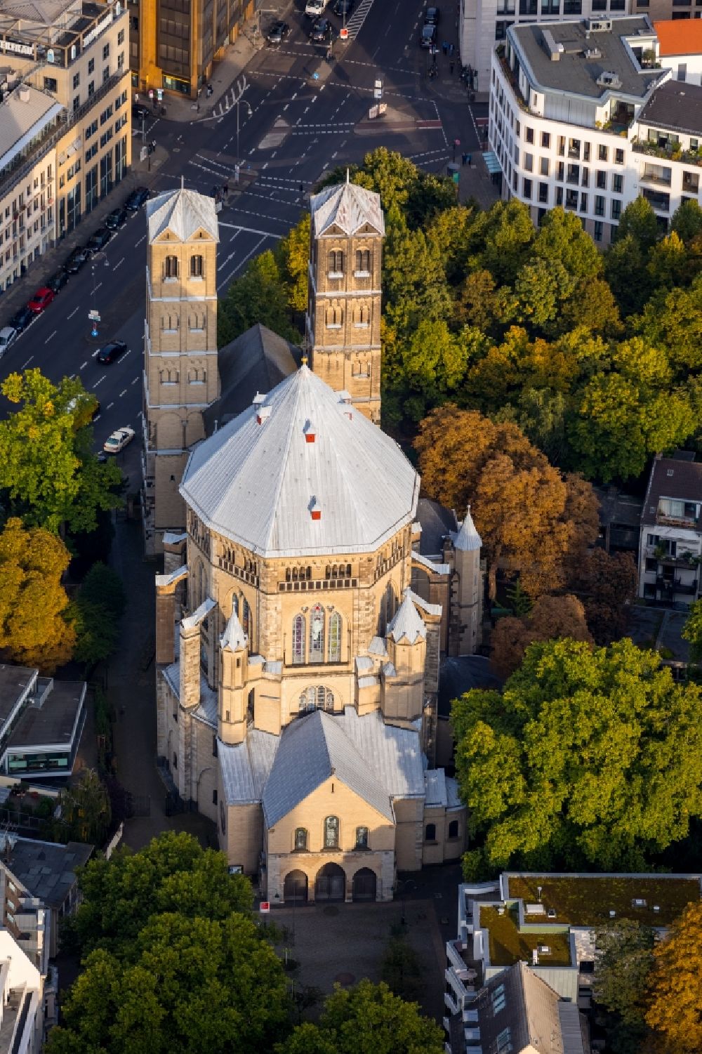 Luftaufnahme Köln - Kirchengebäude der St. Gereon am Gereonshof im Ortsteil Innenstadt in Köln im Bundesland Nordrhein-Westfalen, Deutschland