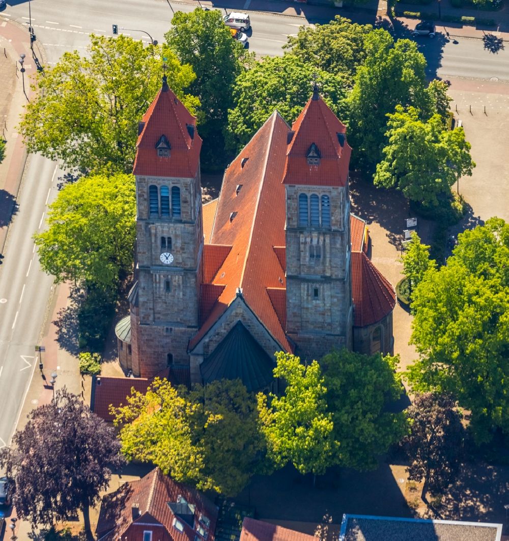 Luftaufnahme Münster - Kirchengebäude Kath. Kirche St. Clemens im Altstadt- Zentrum in Münster im Bundesland Nordrhein-Westfalen, Deutschland