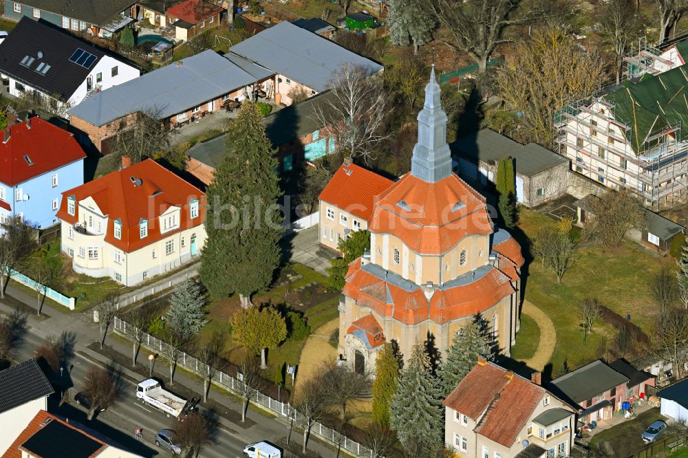 Biesenthal aus der Vogelperspektive: Kirchengebäude St. Marien in Biesenthal im Bundesland Brandenburg, Deutschland