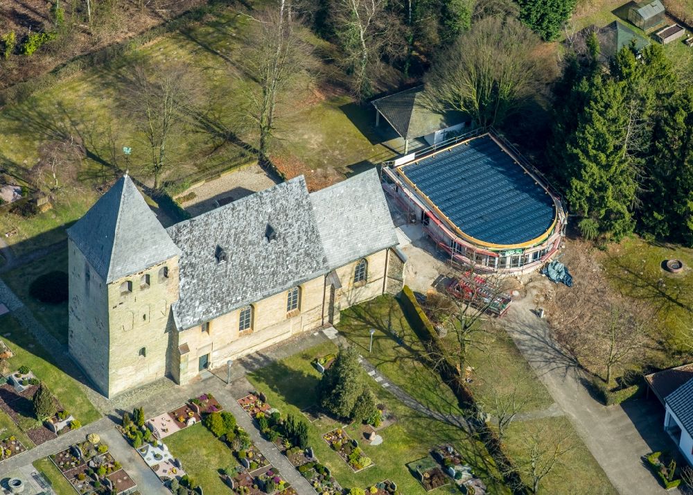 Luftaufnahme Hamm - Kirchengebäude im Ortsteil Uentrop in Hamm im Bundesland Nordrhein-Westfalen