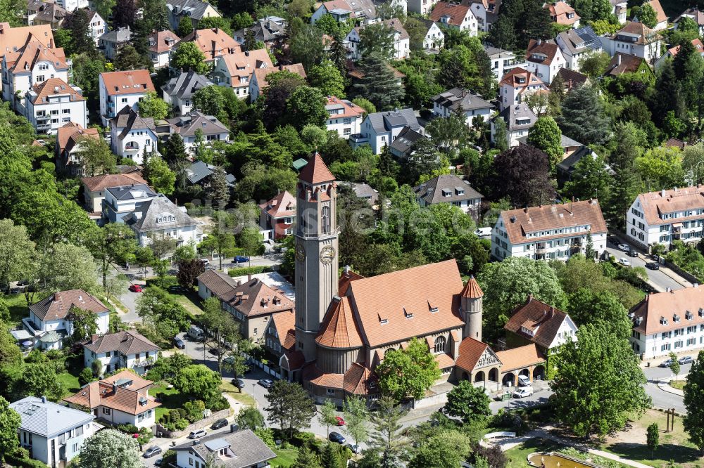 Luftbild Darmstadt - Kirchengebäude Pauluskirche im Ortsteil Bessungen in Darmstadt im Bundesland Hessen, Deutschland