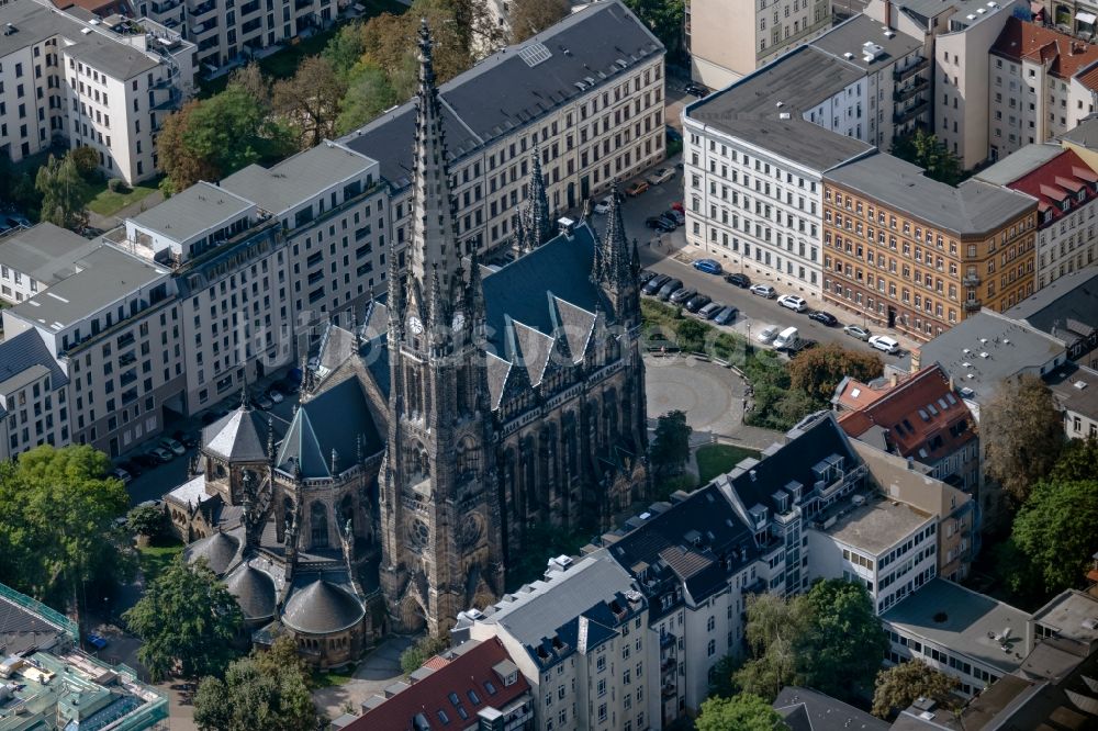 Luftbild Leipzig - Kirchengebäude der Peterskirche in Leipzig im Bundesland Sachsen, Deutschland