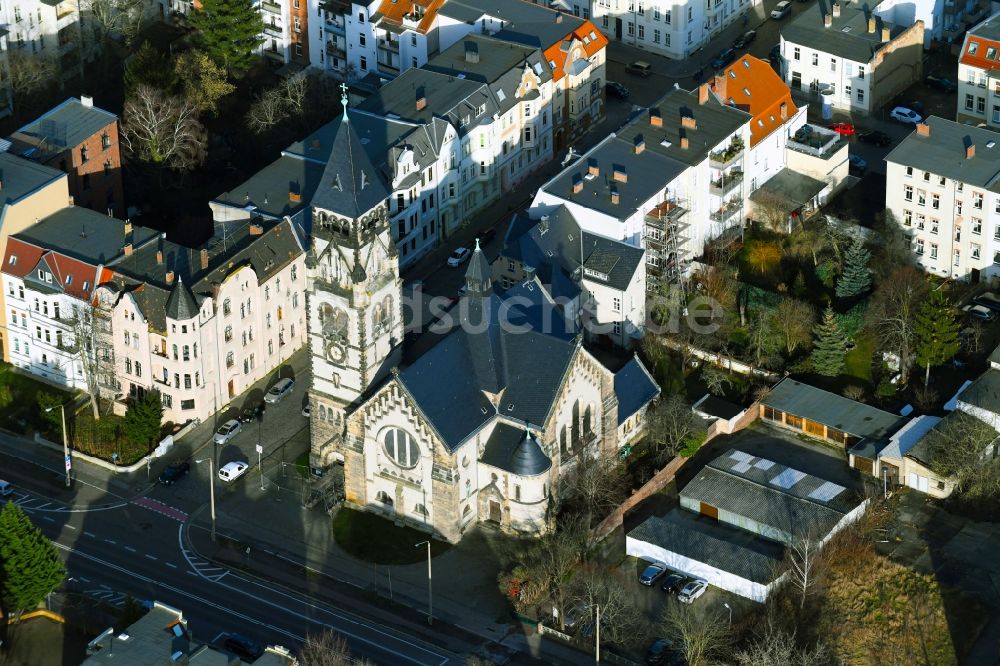 Luftbild Dessau - Kirchengebäude der Petruskirche an der Wilhelm-Müller-Straße in Dessau im Bundesland Sachsen-Anhalt, Deutschland