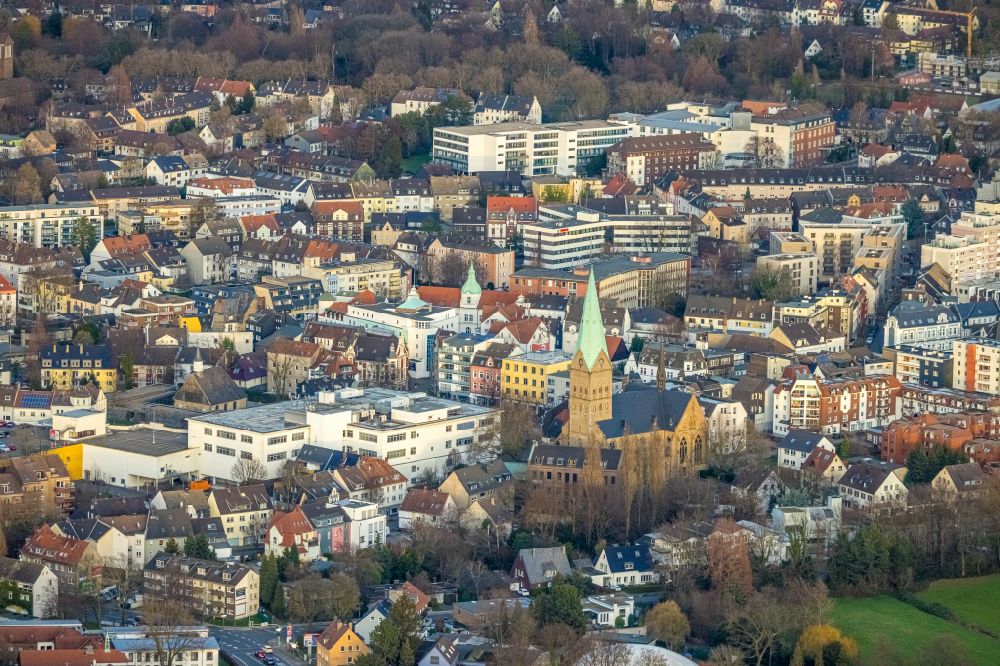 Luftbild Bochum - Kirchengebäude der Propstei St. Gertrud von Brabant in Bochum im Bundesland Nordrhein-Westfalen, Deutschland