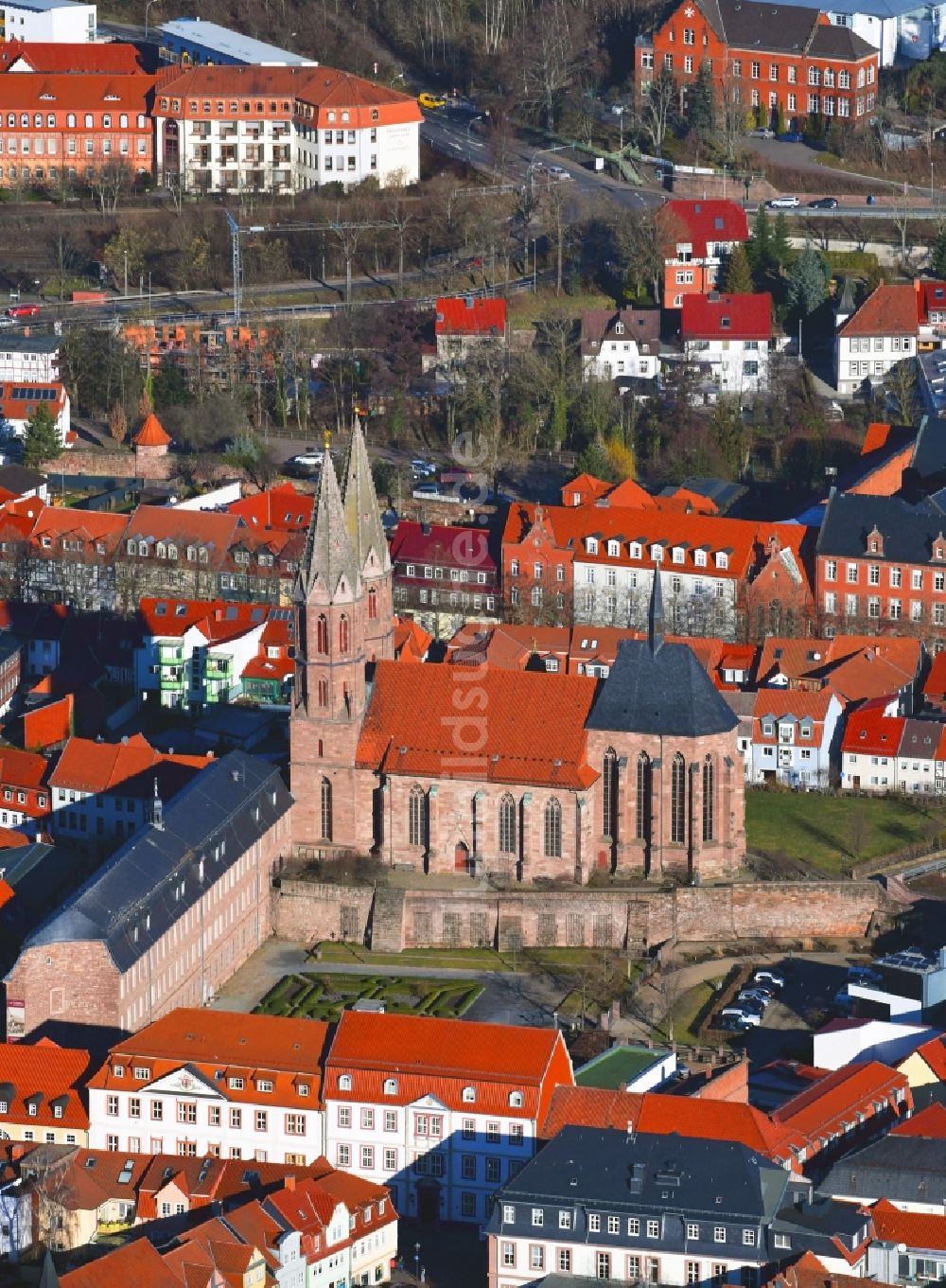 Luftbild Heilbad Heiligenstadt - Kirchengebäude Propsteikirche St. Marien im Altstadt- Zentrum in Heilbad Heiligenstadt im Bundesland Thüringen, Deutschland