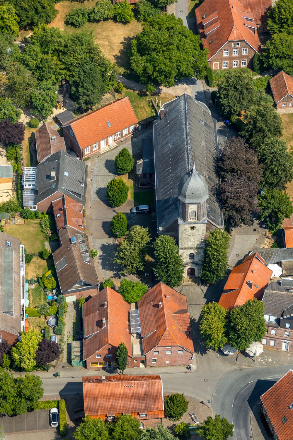 Luftbild Rinkerode - Kirchengebäude Sankt Pankratius in Rinkerode im Bundesland Nordrhein-Westfalen, Deutschland