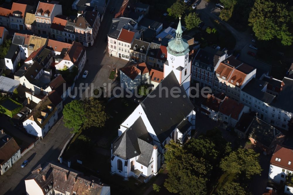 Wurzen aus der Vogelperspektive: Kirchengebäude der Stadtkirche St. Wenceslai in Wurzen im Bundesland Sachsen