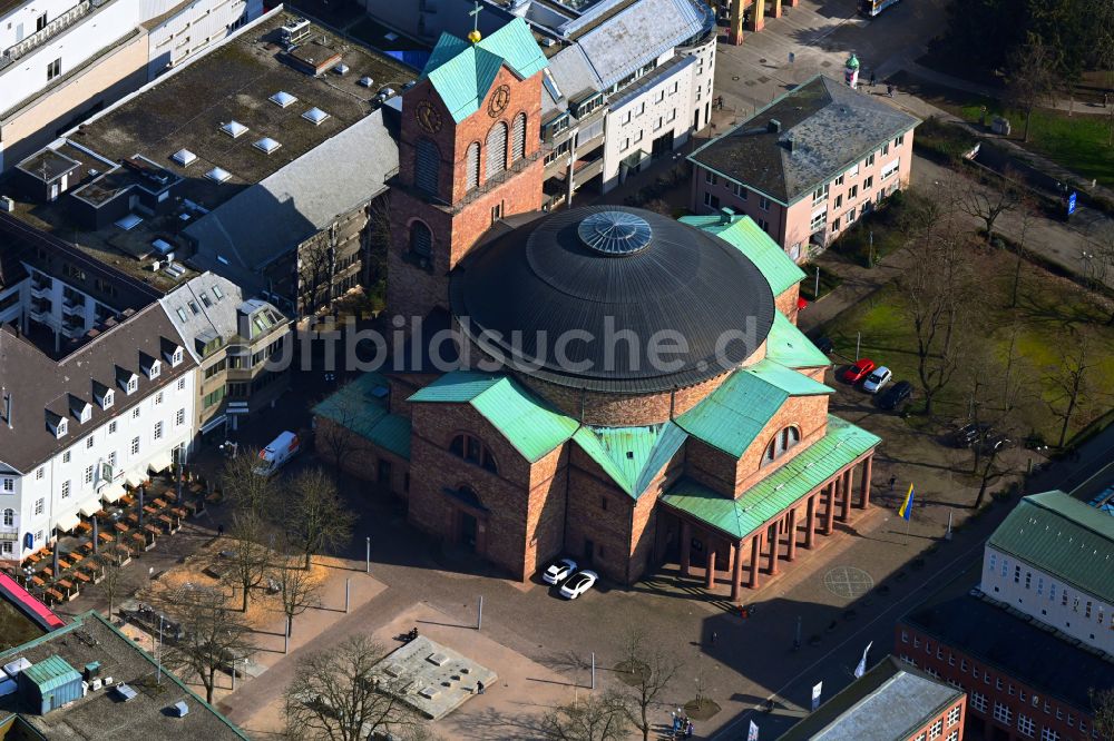 Luftaufnahme Karlsruhe - Kirchengebäude St. Stephan im Ortsteil Innenstadt-West in Karlsruhe im Bundesland Baden-Württemberg, Deutschland