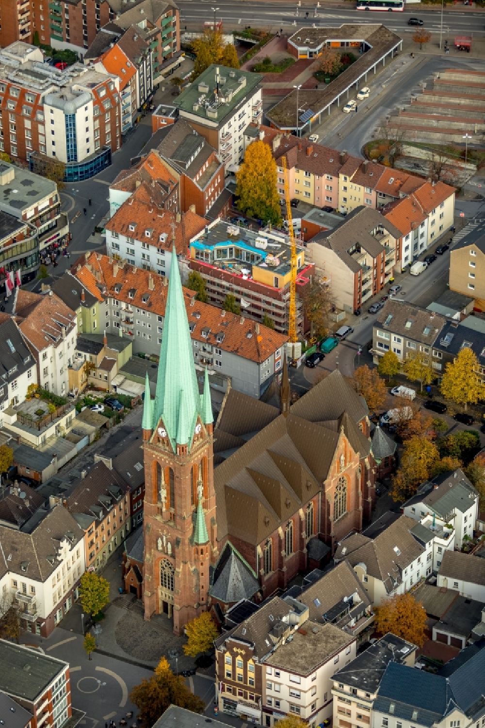 Gladbeck aus der Vogelperspektive: Kirchenturm am Kirchengebäude der Propsteikirche St.Lamberti in Gladbeck im Bundesland Nordrhein-Westfalen