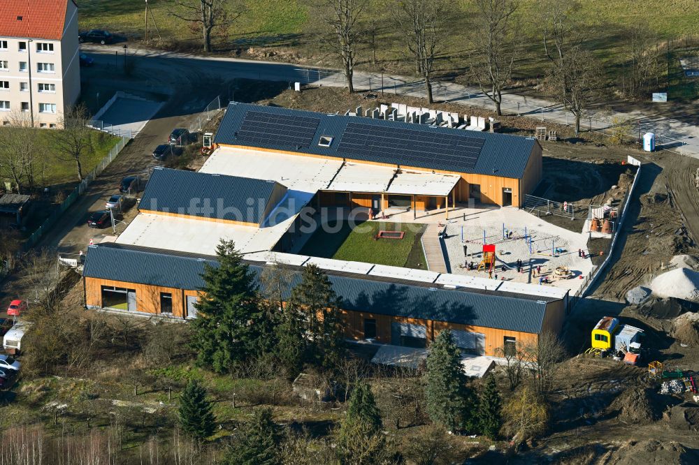Biesenthal von oben - KITA- Kindergarten in Biesenthal im Bundesland Brandenburg, Deutschland