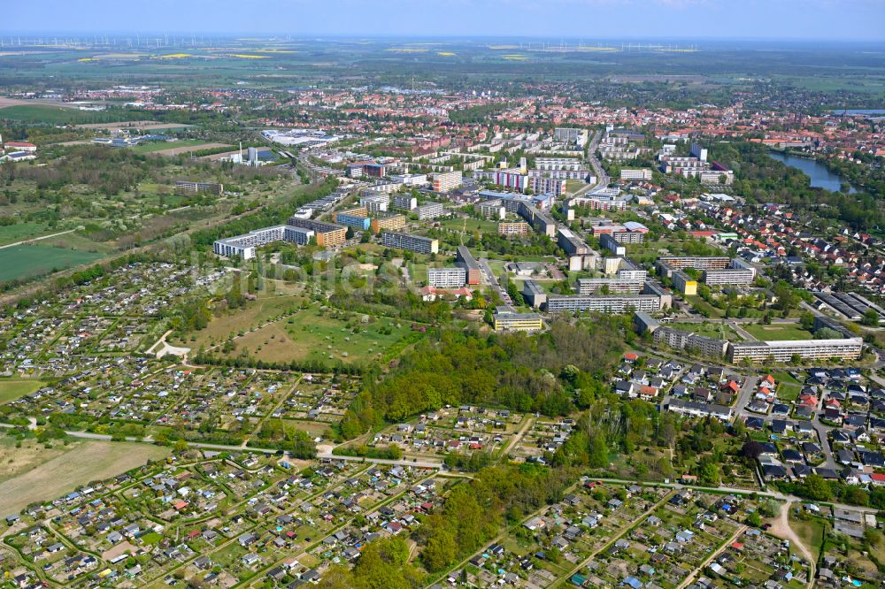 Luftbild Hansestadt Stendal - Kleingartenanlagen und Bungalowsiedelung am Uenglinger Weg in Hansestadt Stendal im Bundesland Sachsen-Anhalt, Deutschland