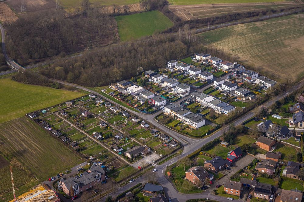 Luftaufnahme Ahlen - Kleingartenanlagen einer Laubenkolonie in Ahlen im Bundesland Nordrhein-Westfalen, Deutschland