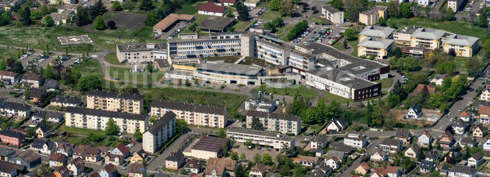Selestat aus der Vogelperspektive: Klinikgelände des Krankenhauses Hospital Center De Sélestat in Selestat in Grand Est, Frankreich