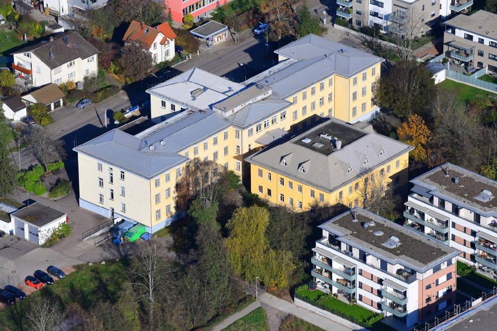 Luftbild Schopfheim - Klinikgelände und Gebäude vom Kreiskrankenhaus KKH in Schopfheim im Bundesland Baden-Württemberg, Deutschland