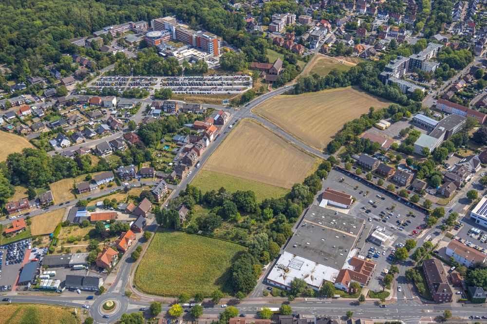 Luftaufnahme Hamm - Klinikgelände des Krankenhauses St. Barbara-Klinik im Stadtteil Heessen in Hamm im Bundesland Nordrhein-Westfalen, Deutschland