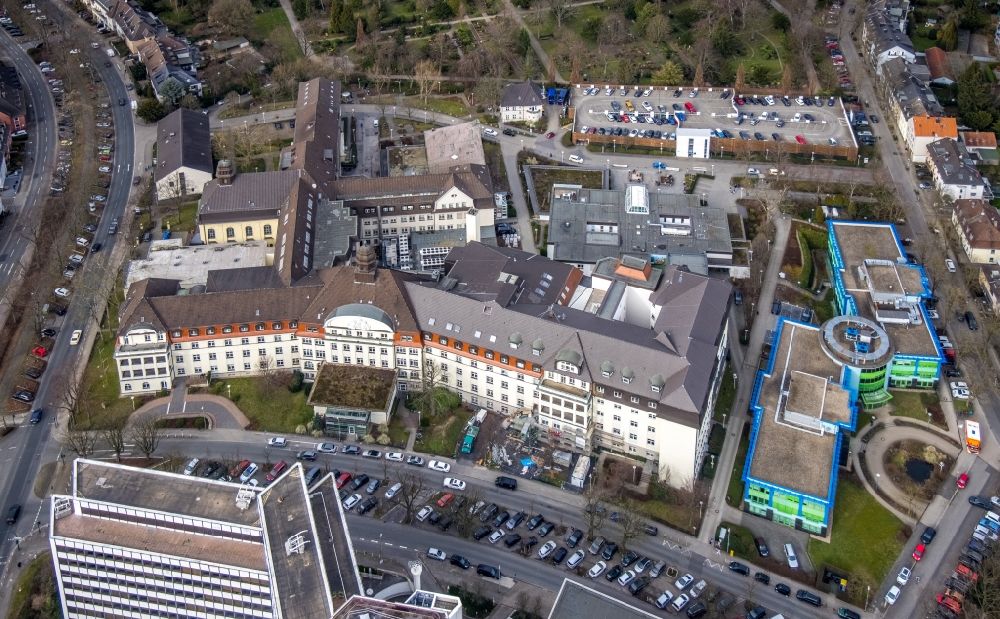 Essen von oben - Klinikgelände des Krankenhauses Elisabeth-Krankenhaus Essen in Essen im Bundesland Nordrhein-Westfalen, Deutschland