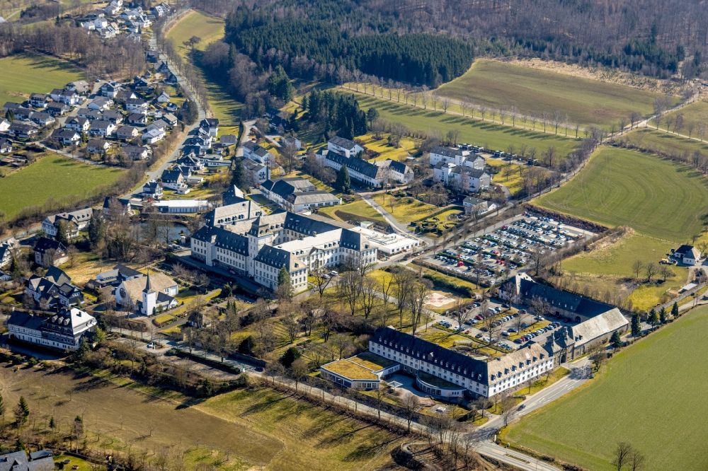 Luftbild Grafschaft - Klinikgelände des Krankenhauses Fachkrankenhaus Kloster Grafschaft an der Annostraße in Grafschaft im Bundesland Nordrhein-Westfalen