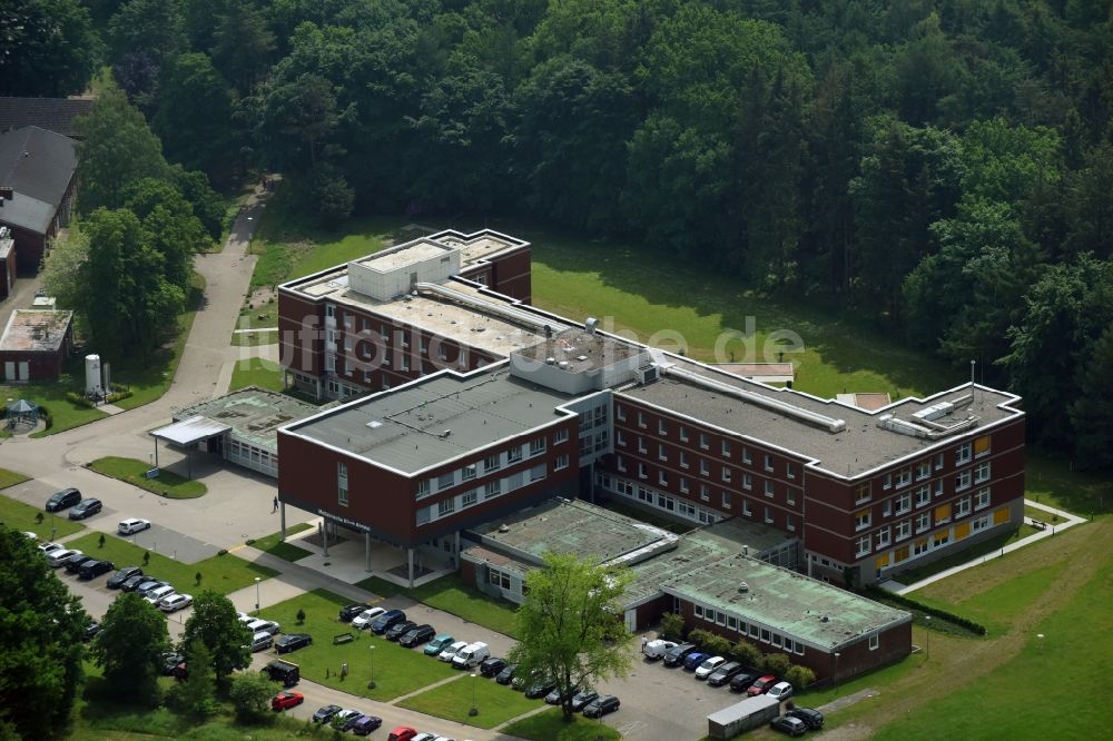 Luftbild Borstel - Klinikgelände des Krankenhauses - Forschungszentrum Borstel Leibniz-Zentrum für Medizin und Biowissenschaften in Borstel im Bundesland Schleswig-Holstein, Deutschland
